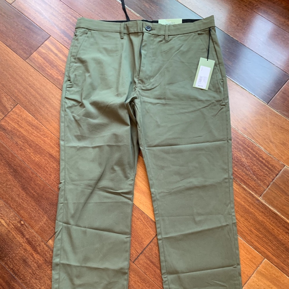 Goodfellow 36x32 Khaki Men's Slacks. Brand New with Tags